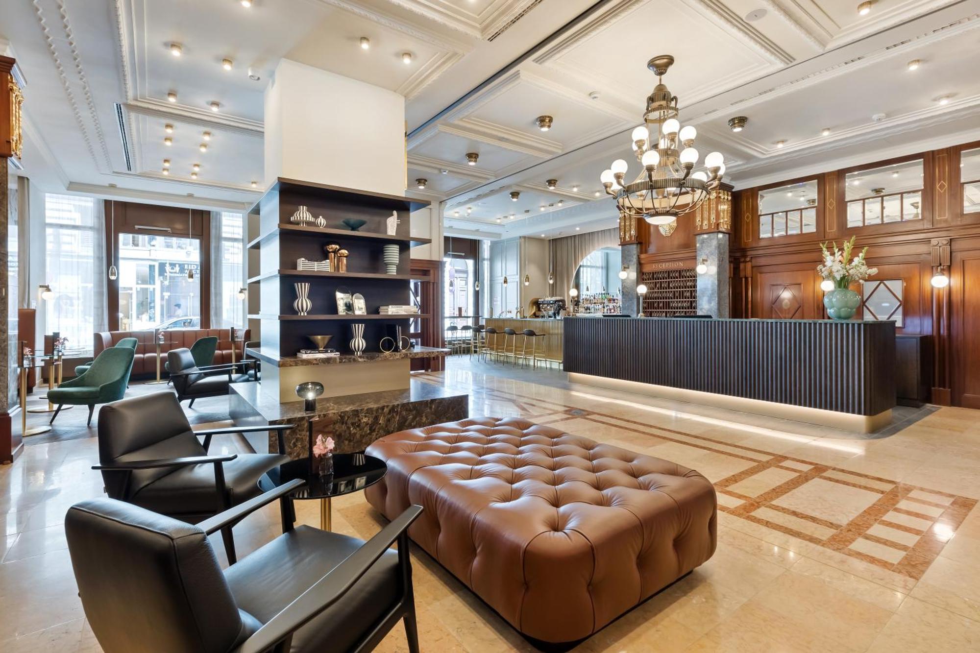 Hotel Astoria Vienna, Curio Collection By Hilton Exterior photo